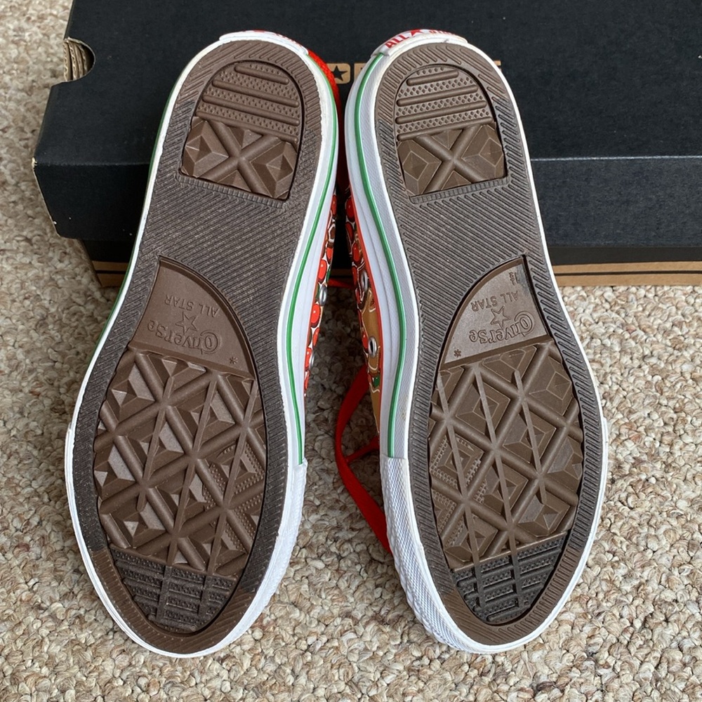 Converse - Picture 5 of 7